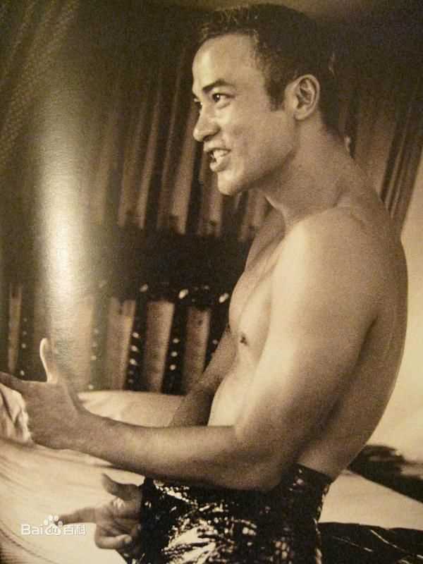 任达华(Simon Yam或Yam Tat-wah)精彩图册