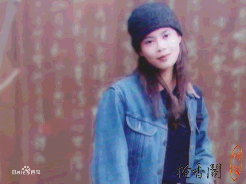 梁艺龄(原名梁佩玲)(Fiona Leung)演艺生涯图册