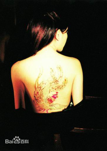 温碧霞(Irene Wan)2003年《滴血纹身》最全剧照