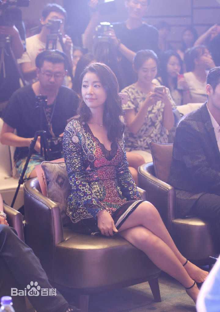 林心如(Ruby Lin)20160721秀丽江山发布会性感图片图集