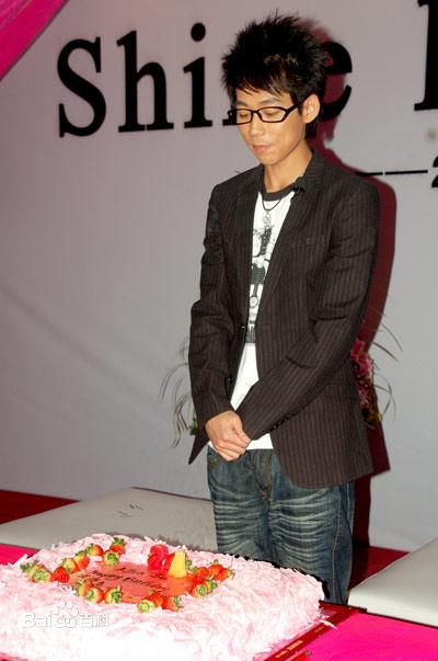 苏醒(Allen Su)生日会系列图片前后照片