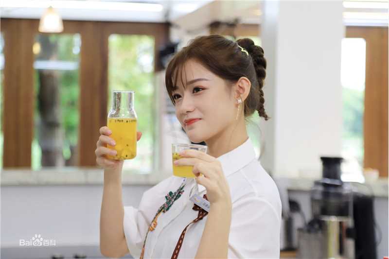 高清陈意涵(Estelle)在《完美的餐厅》中的图集