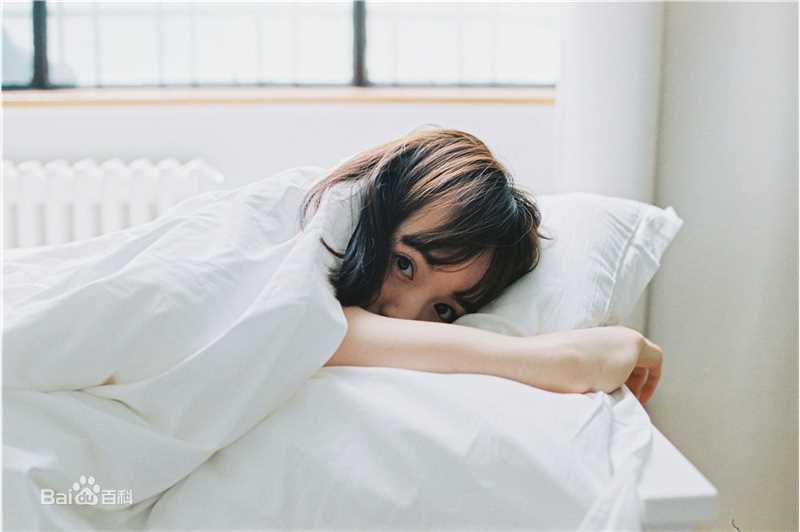 李依伊最全素颜背心壁纸