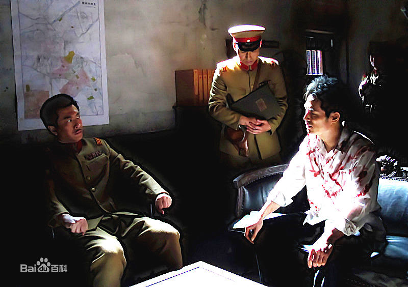 陶为(TAOWEI)在之央视谍战悬疑剧《愤怒摄影师》中的