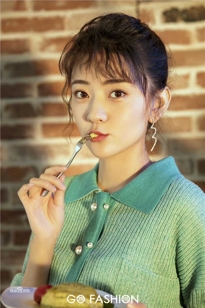 梁洁Go Fashion生活照相册