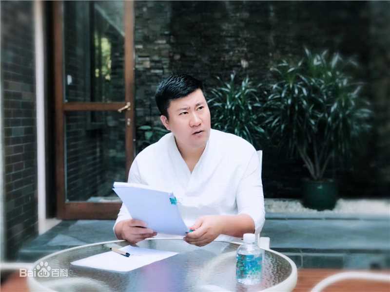 十木吉(lifes lee)工作照性感图片图集