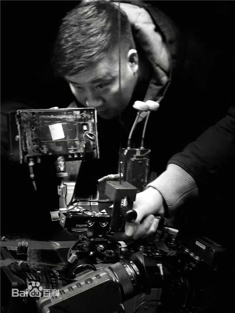 十木吉(lifes lee)工作照性感图片图集