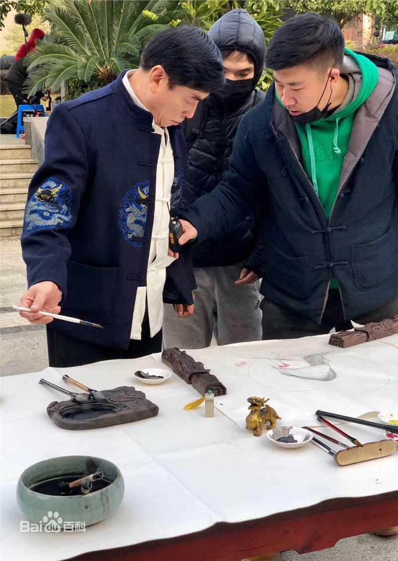 十木吉(lifes lee)工作照性感图片图集