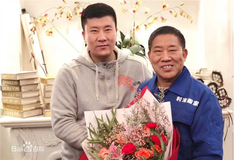 十木吉(lifes lee)工作照性感图片图集