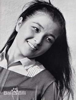 倍赏千惠子(ばいしょう ちえこ Baishou chieko)最新倍赏千恵子 特集壁纸