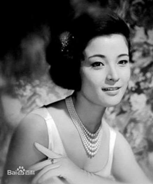 倍赏千惠子(ばいしょう ちえこ Baishou chieko)最新倍赏千恵子 特集壁纸