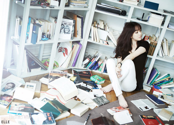 郑丽媛(,Jung Ryeo Won)最优质照片相册