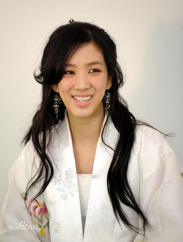 郑丽媛(,Jung Ryeo Won)王女自鸣鼓性感图片图集