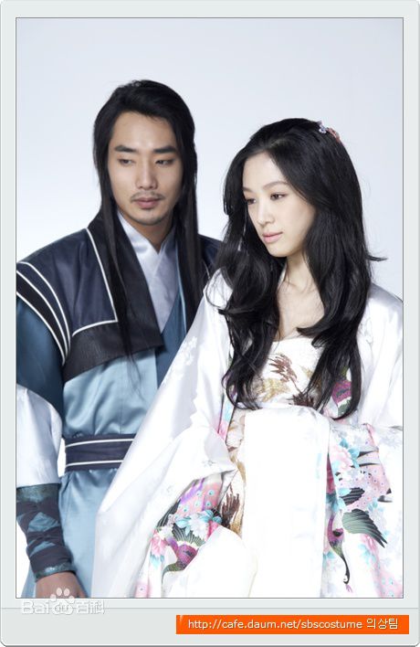 郑丽媛(,Jung Ryeo Won)王女自鸣鼓性感图片图集