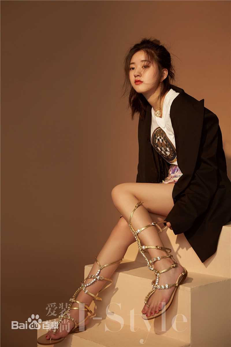 赵露思InStyle优家画报壁纸壁纸