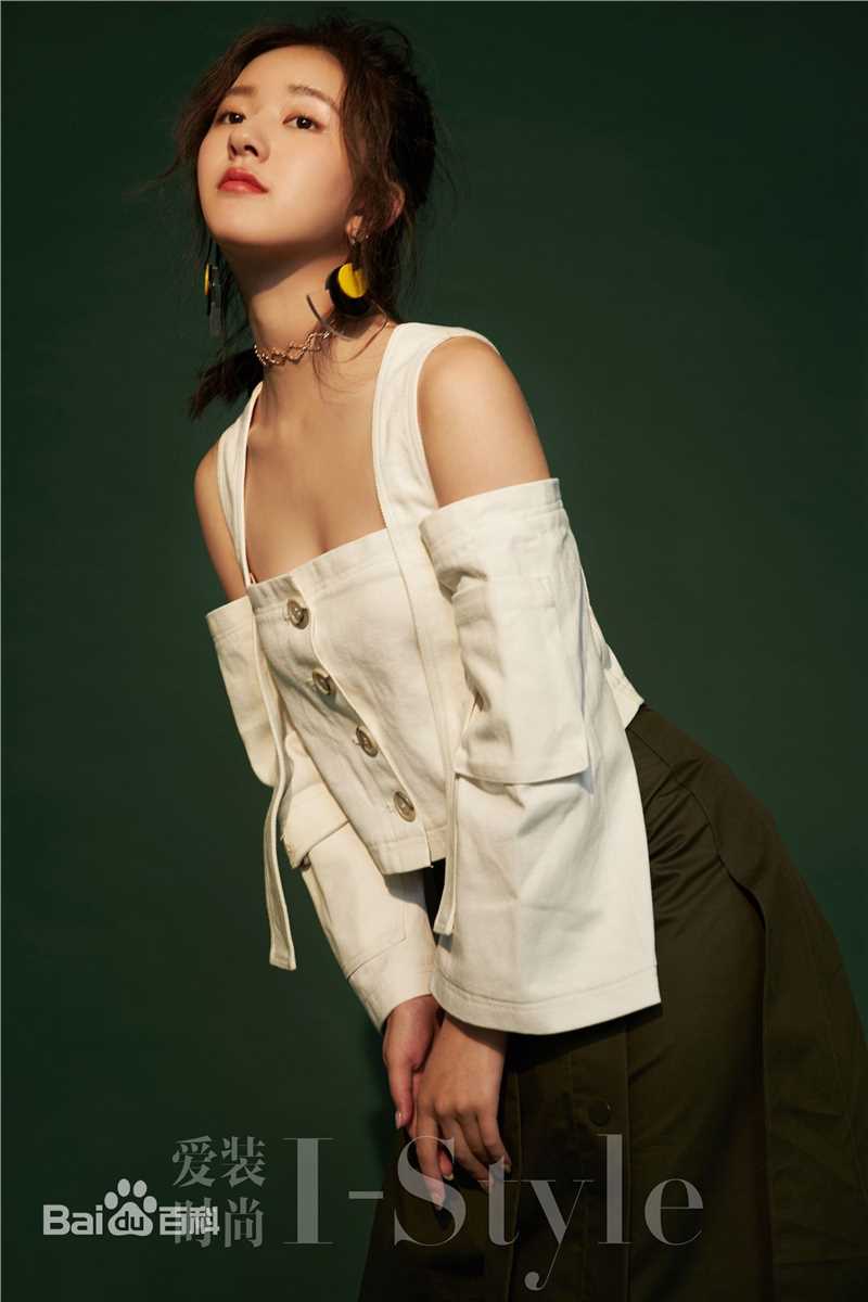 赵露思InStyle优家画报壁纸壁纸