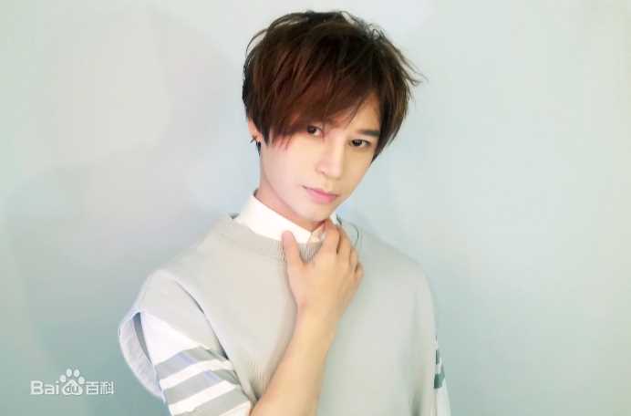 最优质陈奕天(Eachen)生活照