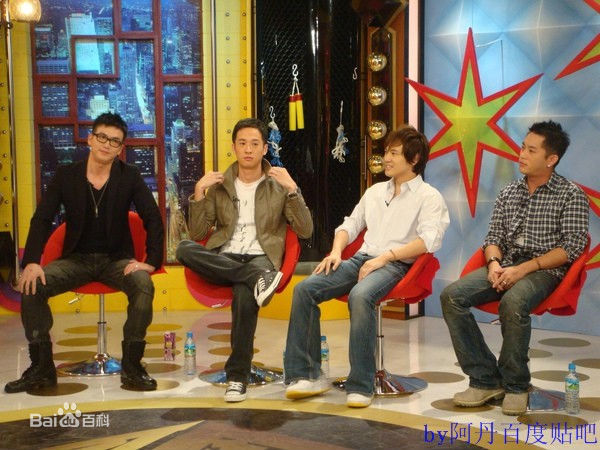 阿丹出席活动生活照相册