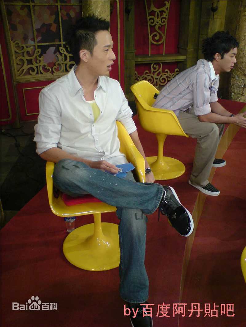 阿丹出席活动生活照相册