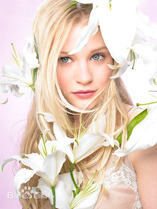 艾米莉·德瑞文(Emilie de Ravin)艾米莉素颜照相册