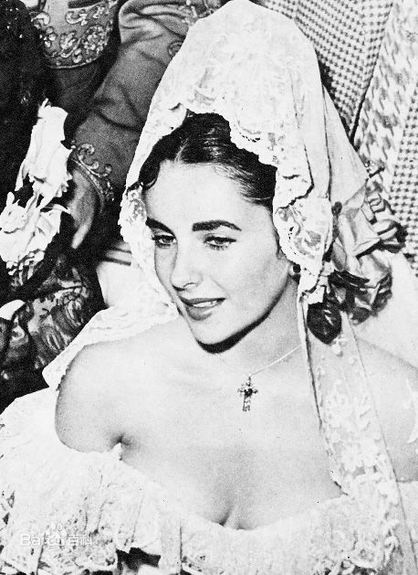 最新伊丽莎白·泰勒(Elizabeth Taylor)精彩图册