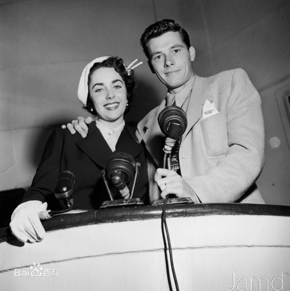 最新伊丽莎白·泰勒(Elizabeth Taylor)精彩图册