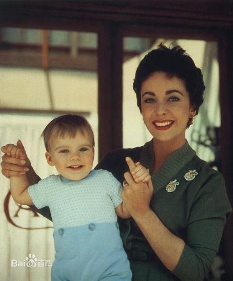 最全伊丽莎白·泰勒(Elizabeth Taylor)精彩图册