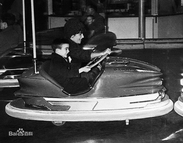 最全伊丽莎白·泰勒(Elizabeth Taylor)精彩图册