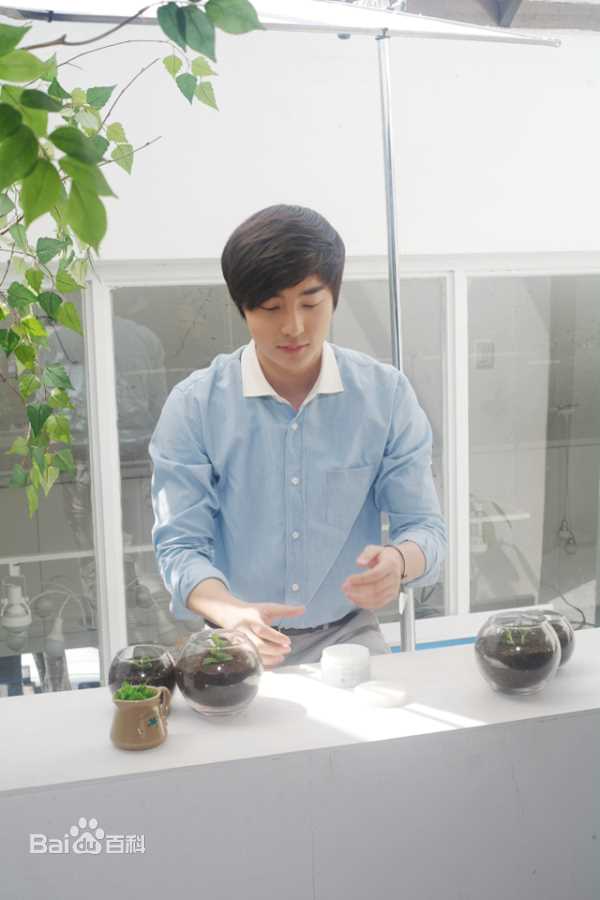 金相佑(Roy Kim,Kim Sang Woo(英); (韩))广告图片图集