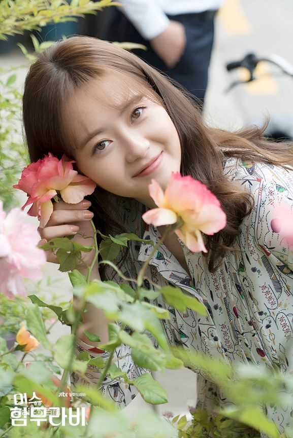 高雅拉(コアラ、Go Ara、Ara)影视形象生活照相册