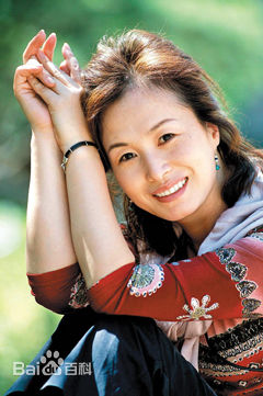 金美淑(,Kim Mi Sook)《外出》最新剧照