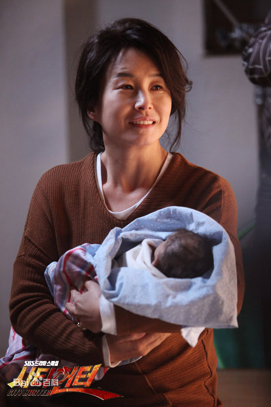 金美淑(,Kim Mi Sook)《城市猎人》精选剧照
