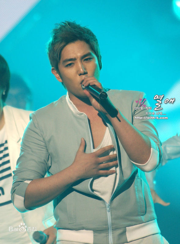 金永云、强仁(/Kim Young Woon、 /Kang In)强仁参加演出活动生活照相册