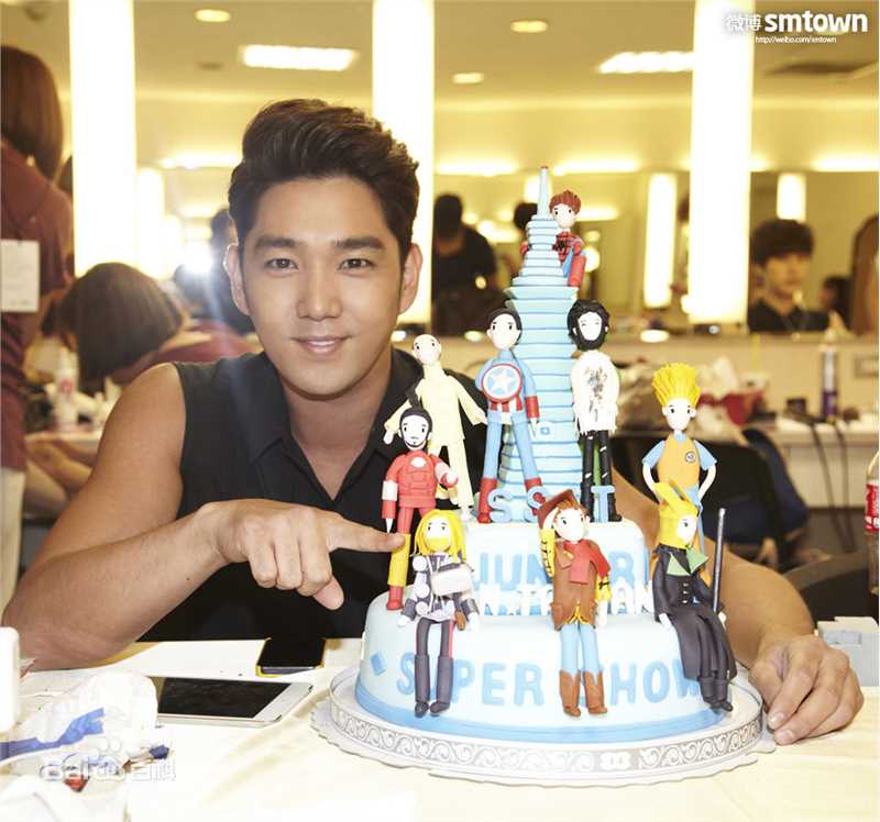 金永云、强仁(/Kim Young Woon、 /Kang In)强仁参加演出活动生活照相册