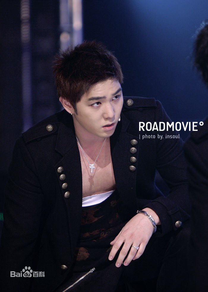 金永云、强仁(/Kim Young Woon、 /Kang In)强仁参加演出活动生活照相册