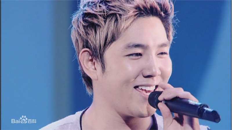 金永云、强仁(/Kim Young Woon、 /Kang In)强仁参加演出活动生活照相册