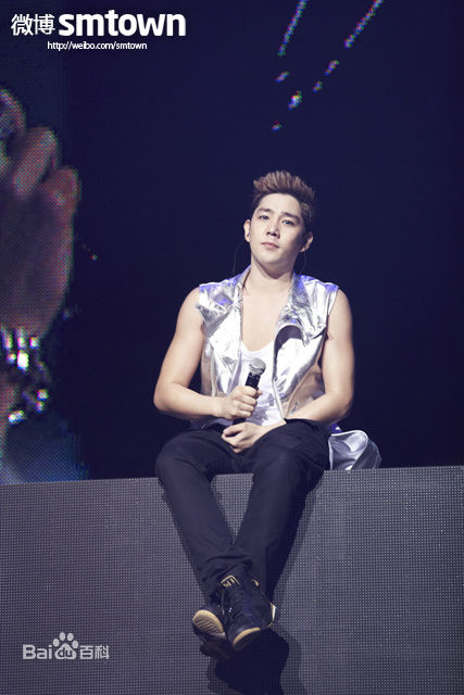 金永云、强仁(/Kim Young Woon、 /Kang In)强仁参加演出活动生活照相册