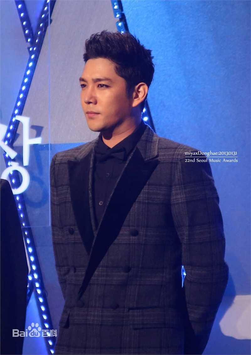 金永云、强仁(/Kim Young Woon、 /Kang In)强仁参加演出活动生活照相册