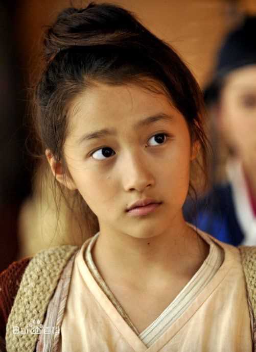 关晓彤(Guan Xiaotong)2010年《怪侠一枝梅》精选剧照