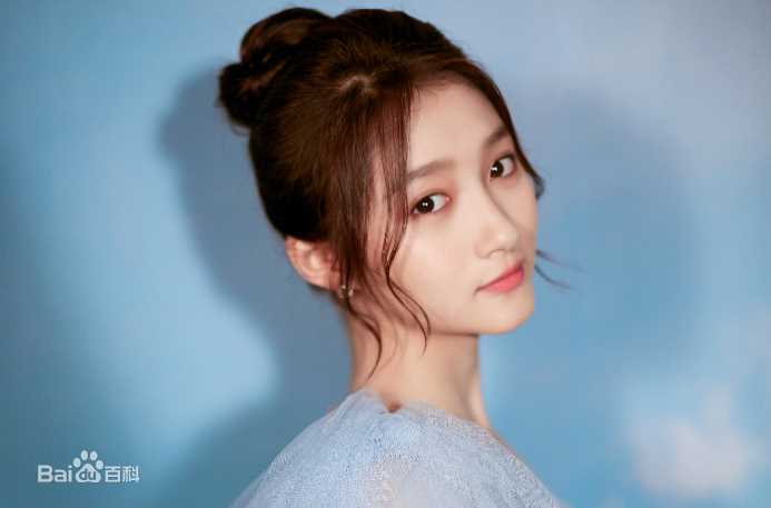 关晓彤(Guan Xiaotong)概述图册素颜照相册