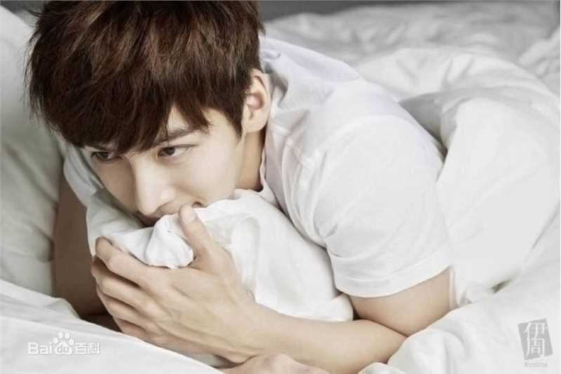 池昌旭(Ji Chang Wook、チ チャンウク)最优质杂志《伊周》相册