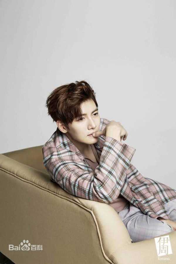 池昌旭(Ji Chang Wook、チ チャンウク)最优质杂志《伊周》相册