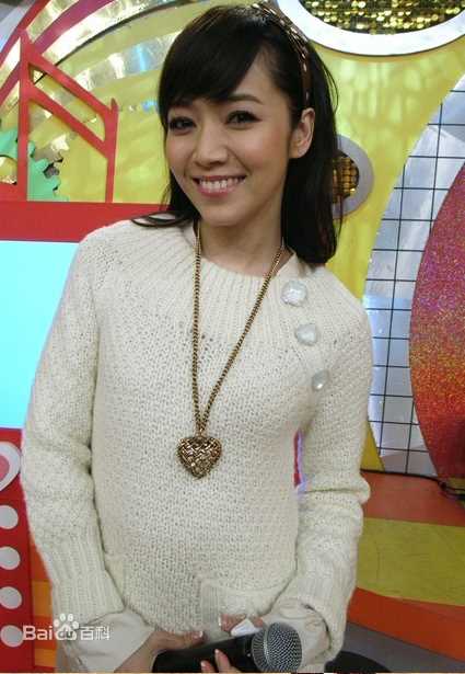 最全侯佩岑(Patty Hou)在主持《王牌大明星》(2008-2010)中的相册