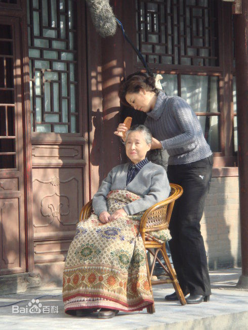 徐秀琳《家在南三条》高清剧照