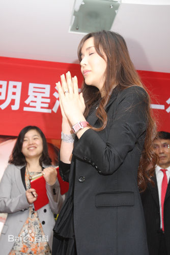 河莉秀(Harisu / )活动照素颜照相册