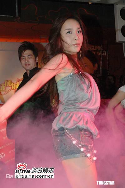 河莉秀(Harisu / )活动照素颜照相册