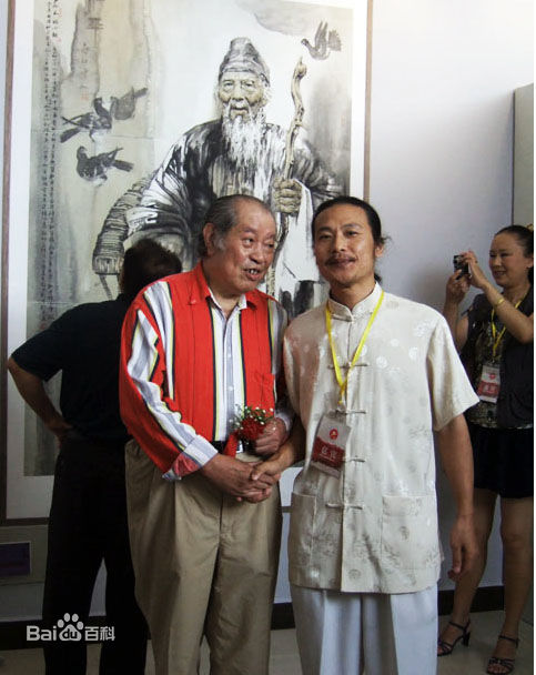 彭宇画家素颜照壁纸