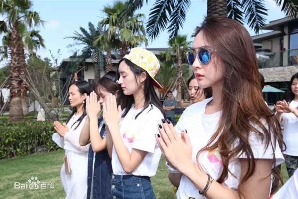 高清钱迪迪性感图片