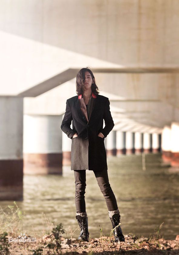 李贤宰(LEE HYUNJAE)2011 Red Homme 模特时期图册