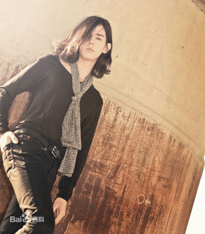 李贤宰(LEE HYUNJAE)2011 Red Homme 模特时期图册